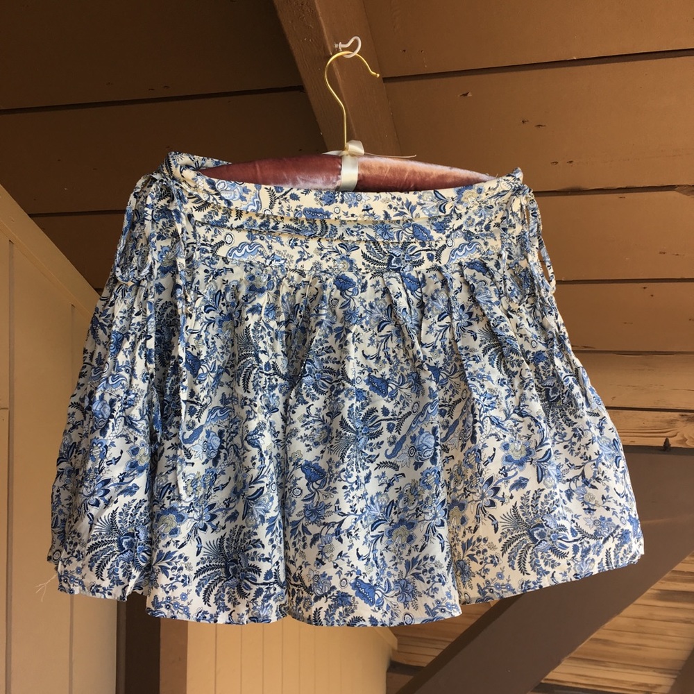 H&M paisley mini skirt